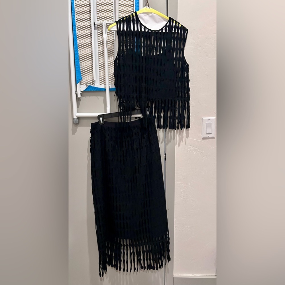 Lela Rose Pearl - Elegant Black Fringe Skirt and top.  Top is small, skirt 6